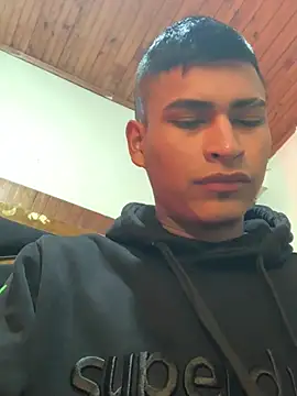 Emiliano_Reyes Webcam-Show