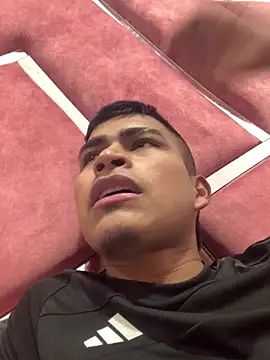 Emiliano_Reyes Pertunjukan Webcam