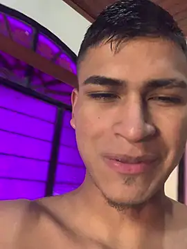 Emiliano_Reyes' Webcam Show