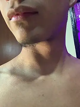Emiliano_Reyes Webcamshow