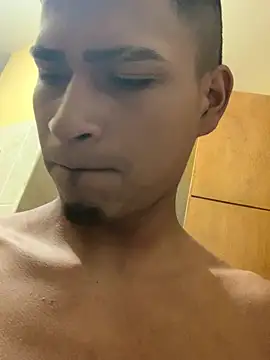 Emiliano_Reyes 웹캠 쇼
