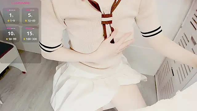 mimi_babyyy – Naživo XXX chat
