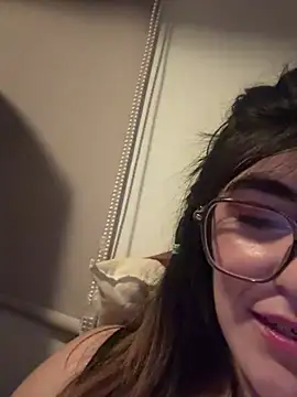 Chat XXX en directo de milky_denni