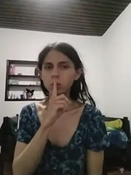 SophieMaynen Webbikameraesitys