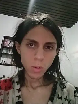 הופעת וובקאם של SophieMayne