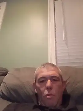 burby79 Show in webcam
