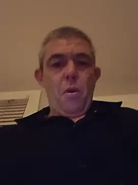 burby79 Show in webcam