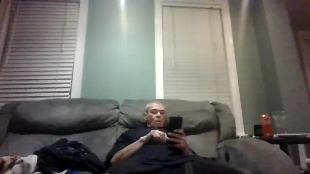 burby79 Show in webcam