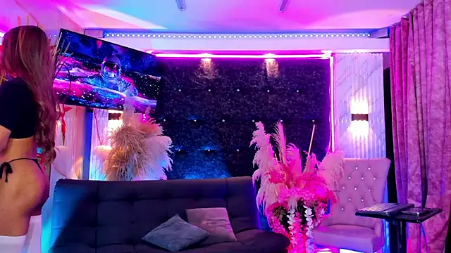 Queens_Wonders_Blonders Webcam-Show