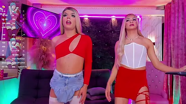 Show de webcam de Queens_Wonders_Blonders