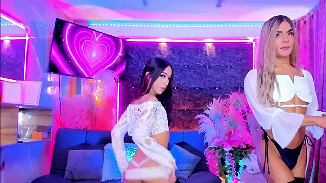 Webkamerová show Queens_Wonders_Blonders