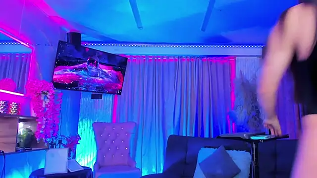 Вебкам-шоу Queens_Wonders_Blonders