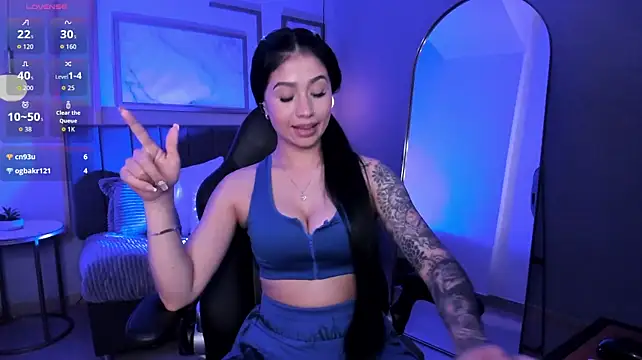 XXX chat uživo modela Nahome_Kuperth