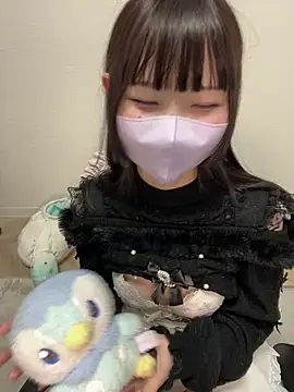 Reina_cute_00_ Show in webcam