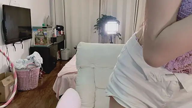 Evacute-top Live XXX-chat