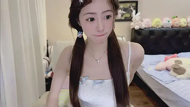 Evacute-topn Live XXX chat
