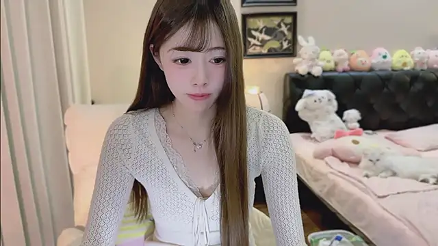 Evacute-top's Live XXX Chat
