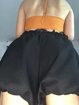 Writhing_First Show in webcam