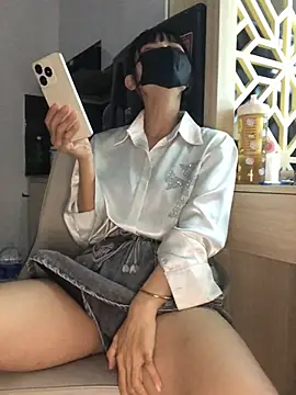 Writhing_First – Live XXX-chat
