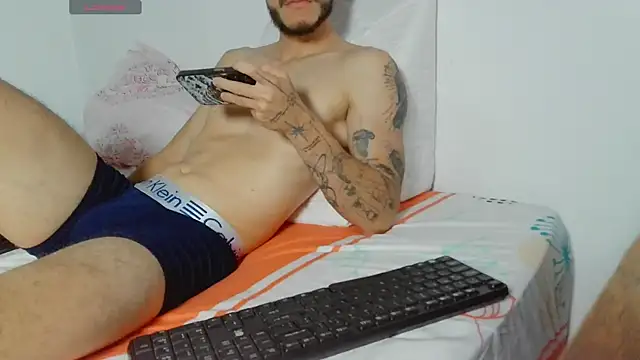 Show modela Cmi69 na web-kameri