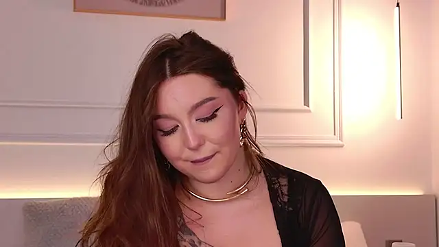 _Tessa_May_ Adlı Modelin Web Kamerası Şovu