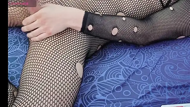 Very-sweet webcam show