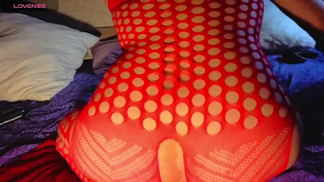Very-sweet Show in webcam