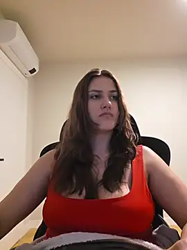 Chat XXX en directo de MiaRides19