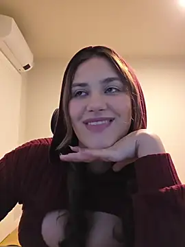 MiaRides19 Webcamshow
