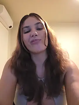 MiaRides19 webcam show