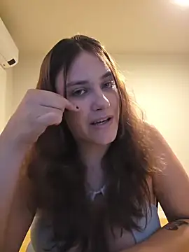 MiaRides19 webcam show