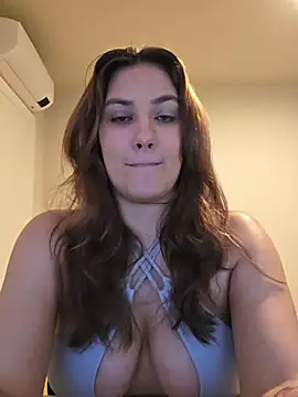 MiaRides19 Webcam Show