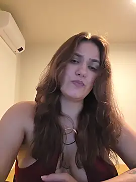 MiaRides19 Webcamshow