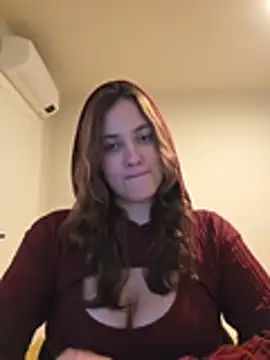 MiaRides19's Live XXX Chat