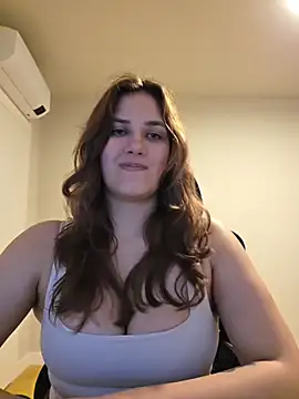 MiaRides19 – Naživo XXX chat