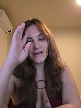 MiaRides19's Live XXX Chat