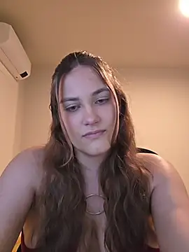 MiaRides19 – webcam-show
