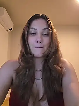 Chat XXX ao vivo de MiaRides19