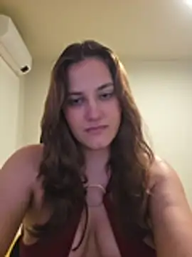 Chat +18 de MiaRides19 ao vivo