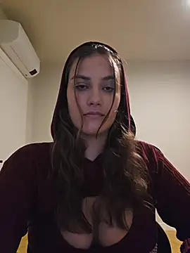 MiaRides19's Live XXX Chat
