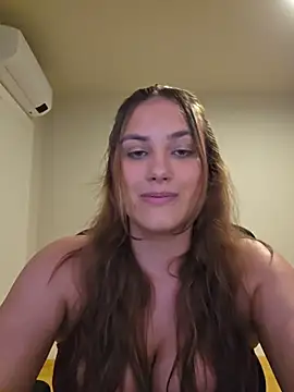 MiaRides19 – webcam-show