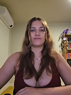 Chat +18 de MiaRides19 ao vivo
