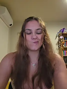 Czat XXX na żywo – MiaRides19