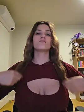 MiaRides19's Live XXX Chat