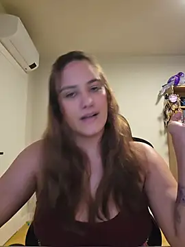 XXX chat uživo modela MiaRides19