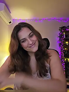 Chat +18 de MiaRides19 ao vivo