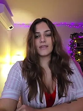 MiaRides19's Live XXX Chat
