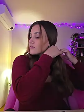 MiaRides19 Adlı Modelin Canlı XXX Sohbeti