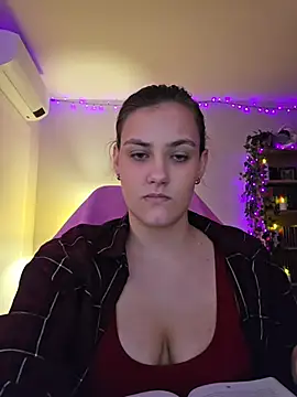MiaRides19n Webbikameraesitys