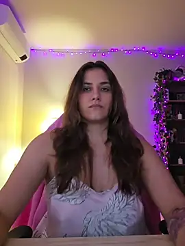 MiaRides19 Webcamshow